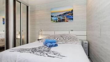 2 slaapkamers, een strijkplank/strijkijzer, gratis internet