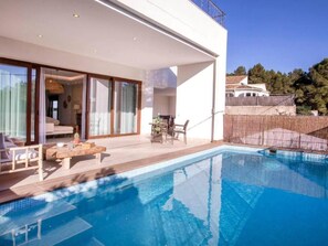 Pool - Charming 4-Bed House in Javea - Montgo Park (Xàbia)