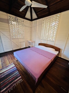 Private Matrimonial - Shared bathroom - Hotel Puerto Viejo (Cahuita)