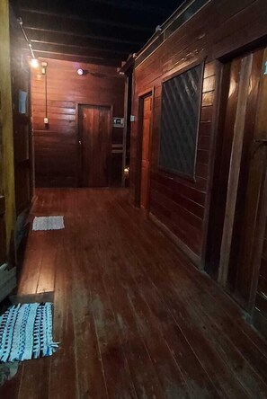 Private 3 Singles - Shared Bathroom | Bathroom - Hotel Puerto Viejo (Cahuita)