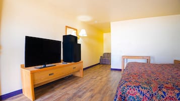 Habitació, 1 llit de matrimoni gran, no fumadors | 1 dormitori, llençols de cotó egipci i roba de llit d'alta qualitat