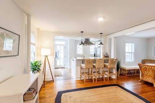 2026 Commissioning Week Promo: Book 6 Nights, Get the 7th Free