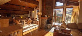 Duplex de 170m2 aux Arcs 2000 pieds aux pistes vue Mont Blanc