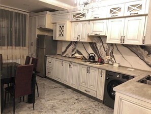 Private kitchen - nearby center (Yerevan)