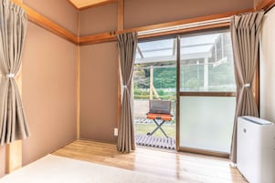 1 habitación, espacio para trabajar con laptop y wifi gratis