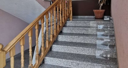 Ferienhaus mit 2 Appartements in Fažana-Valbandon