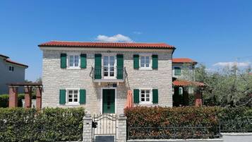 Fachada