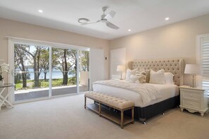 4 Schlafzimmer, Schreibtisch, Bügeleisen/Bügelbrett, kostenloses WLAN