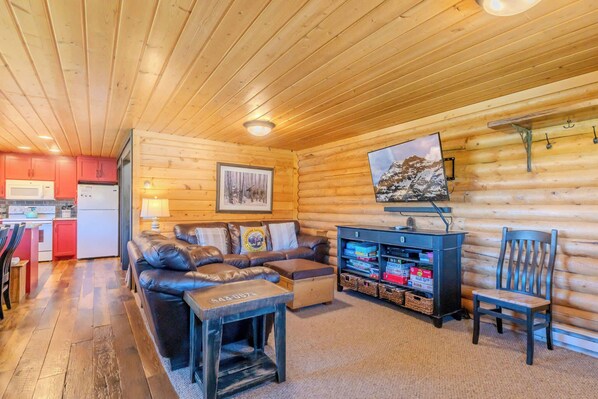 TV, DVD player, books, offices