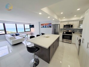 Fridge, microwave, oven, stovetop