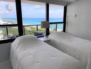 3 chambres, fer et planche à repasser, accès au Wi-Fi (inclus)