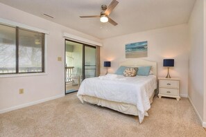 3 soveværelser, skrivebord, strygejern/strygebræt, Wi-Fi