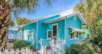 Romantic 1930s Vintage Beach Cottage Steps to Beach by Tybee Cottages