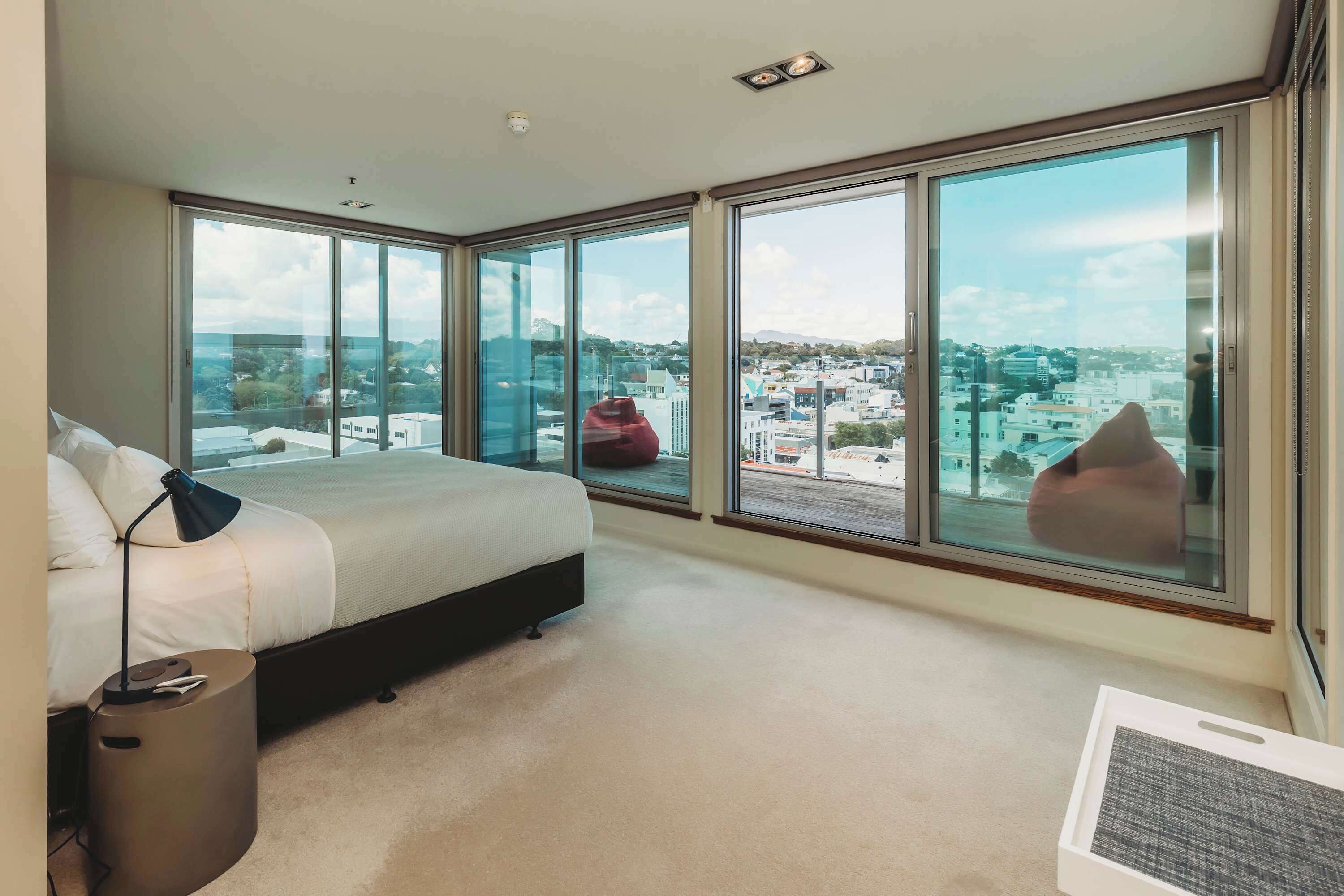 3 bedrooms, iron/ironing board, WiFi