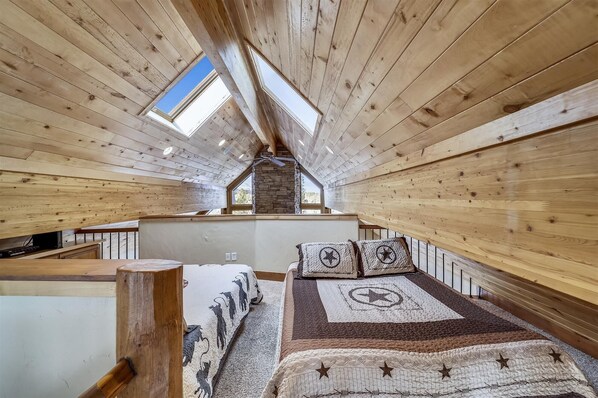4 Schlafzimmer, Bügeleisen/Bügelbrett, kostenloses WLAN, Bettwäsche