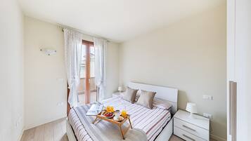 3 chambres, fer et planche Ă  repasser, Wi-Fi gratuit, draps fournis