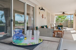 Outdoor dining - Painted Mountain Golf Retreat /On Golf Course/Private Heated Pool (Mesa)