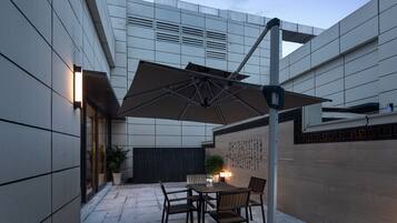 Club Suite (Grand) | Terrace/patio