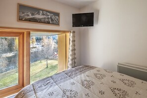 2 soverom, strykejern/-brett, wi-fi og sengetøy