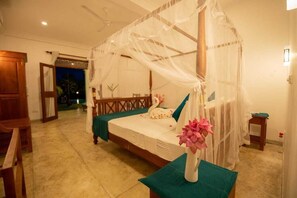 Deluxe Villa | 4 bedrooms, individually furnished, desk, laptop workspace