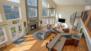 TV, fireplace, video games, streaming services
