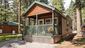 Exterior - The Sophia Cabin #3 (Bayfield)