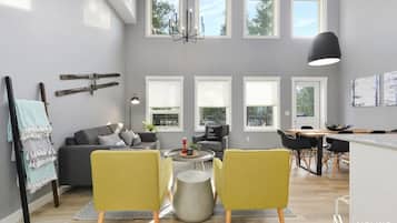 Smart TV, books, stereo