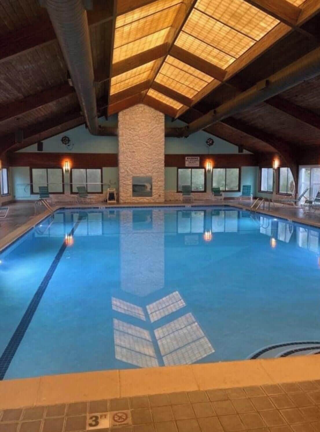 Piscina coperta, piscina all'aperto