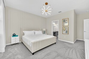 12 chambres, fer et planche à repasser, Wi-Fi, draps fournis