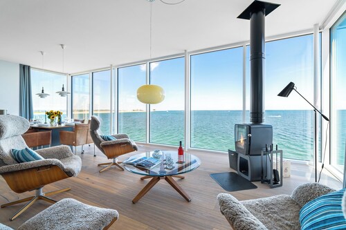 Villa mit schönstem Meerblick, größter Panoramaglasfront in Olpenitz und Sauna