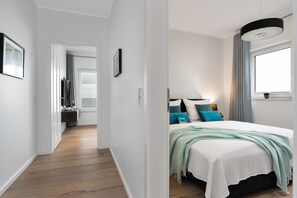 3 bedrooms, iron/ironing board, free WiFi