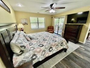 4 chambres, fer et planche à repasser, accès au Wi-Fi (inclus)
