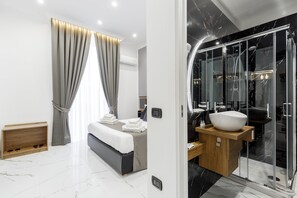 Standard Double or Twin Room - Sant'Angelo Suites (Naples)