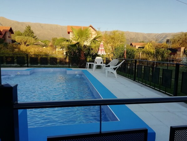 Outdoor pool - HOUSE SPACE MERLO (Merlo)
