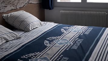 2 chambres, lit parapluie, Wi-Fi, draps fournis