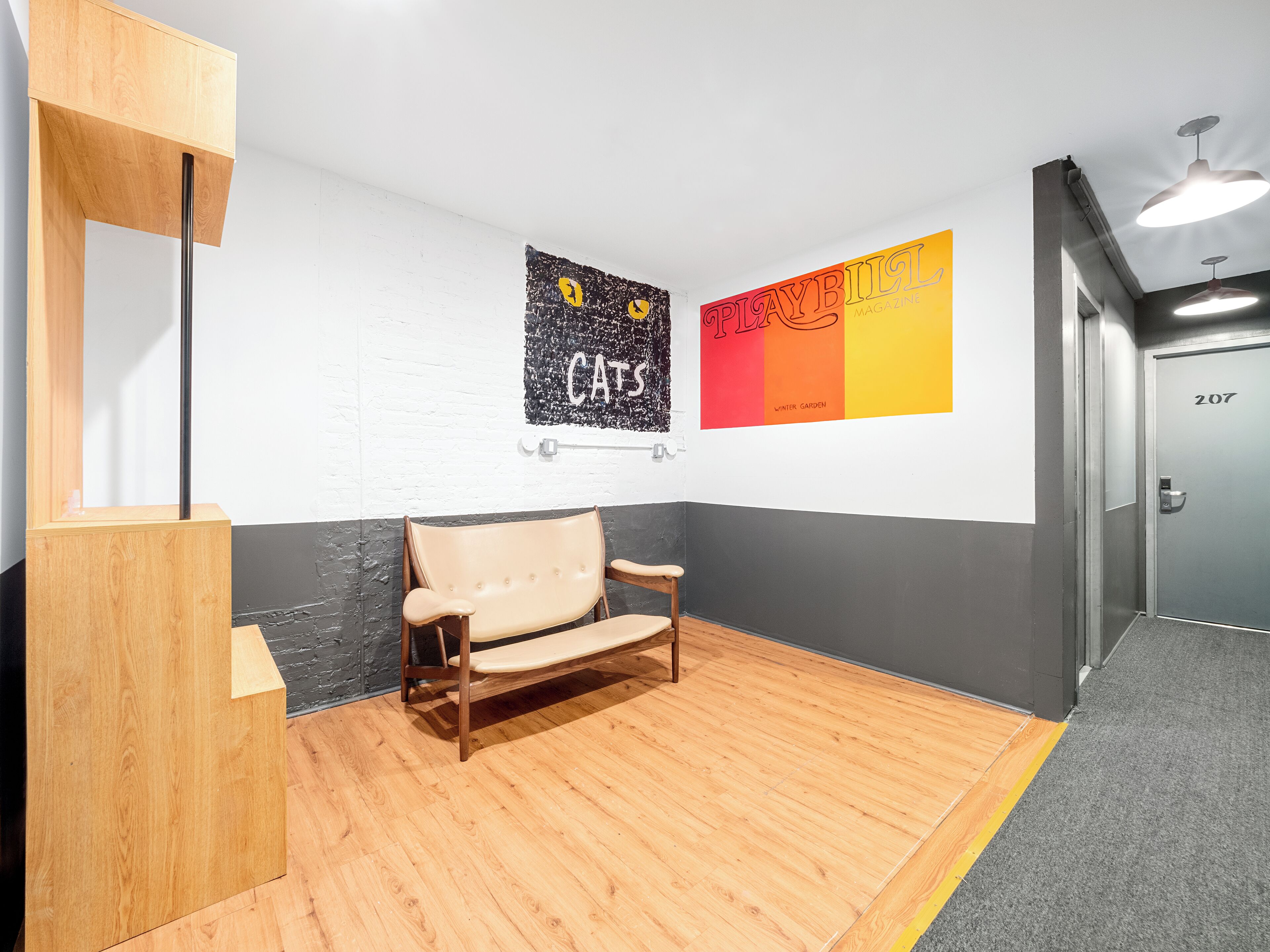 Photo - JG Time Hotel by JGSTAY, Times Square