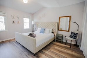 2 chambres, bureau, Wi-Fi gratuit, draps fournis