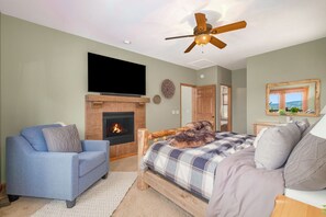 3 habitaciones, tabla de planchar con plancha y wifi gratis 