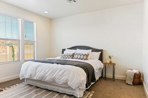 House, 5 Bedrooms