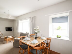 Cottage | Dining - Ceiriad - 9 Ty'n Don (Pwllheli)