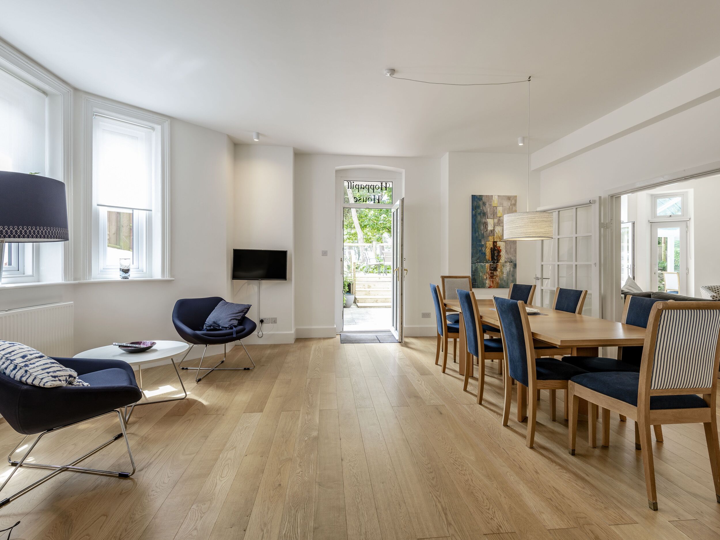 คอทเทจ | ร้านอาหาร