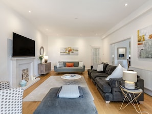 Cottage | Living room - Hoppapill House (Bournemouth)