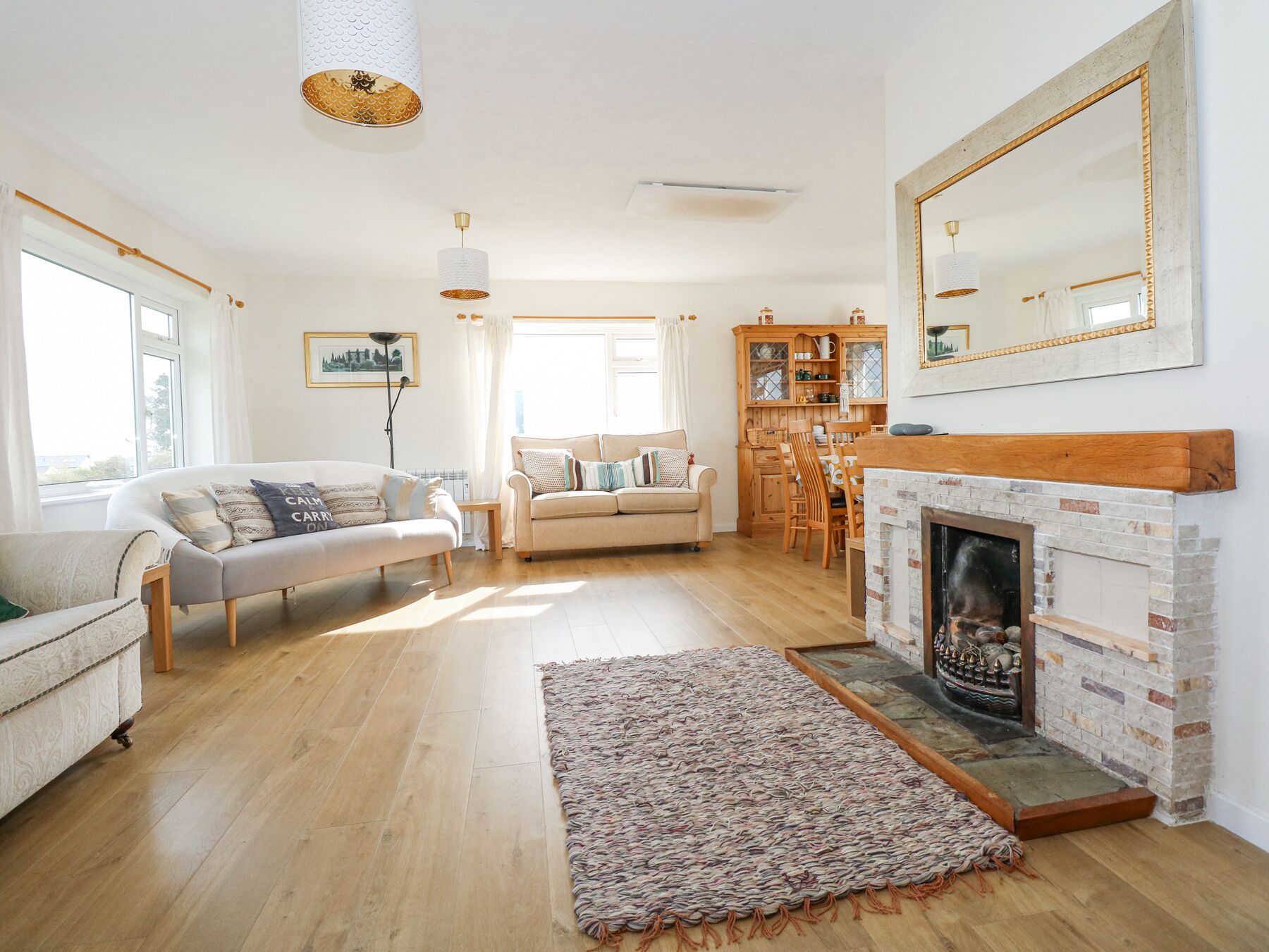 Cottage | Living area