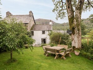 Cottage | Interior