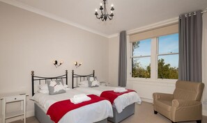 House, Multiple Beds | 3 bedrooms, iron/ironing board, free WiFi, bed sheets - Seascape - 3 Bedrooms (North Berwick)