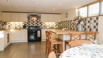 Cottage | Private kitchen