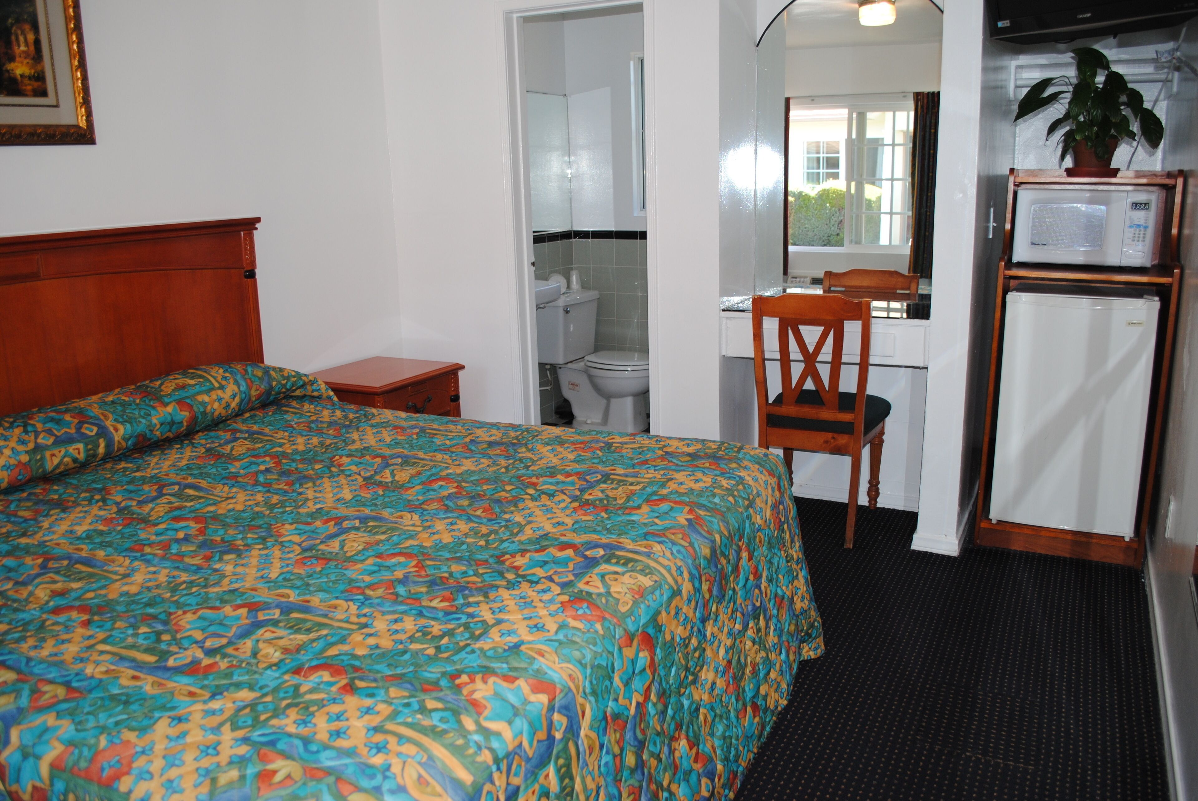 Photo - Rose Bowl Motel