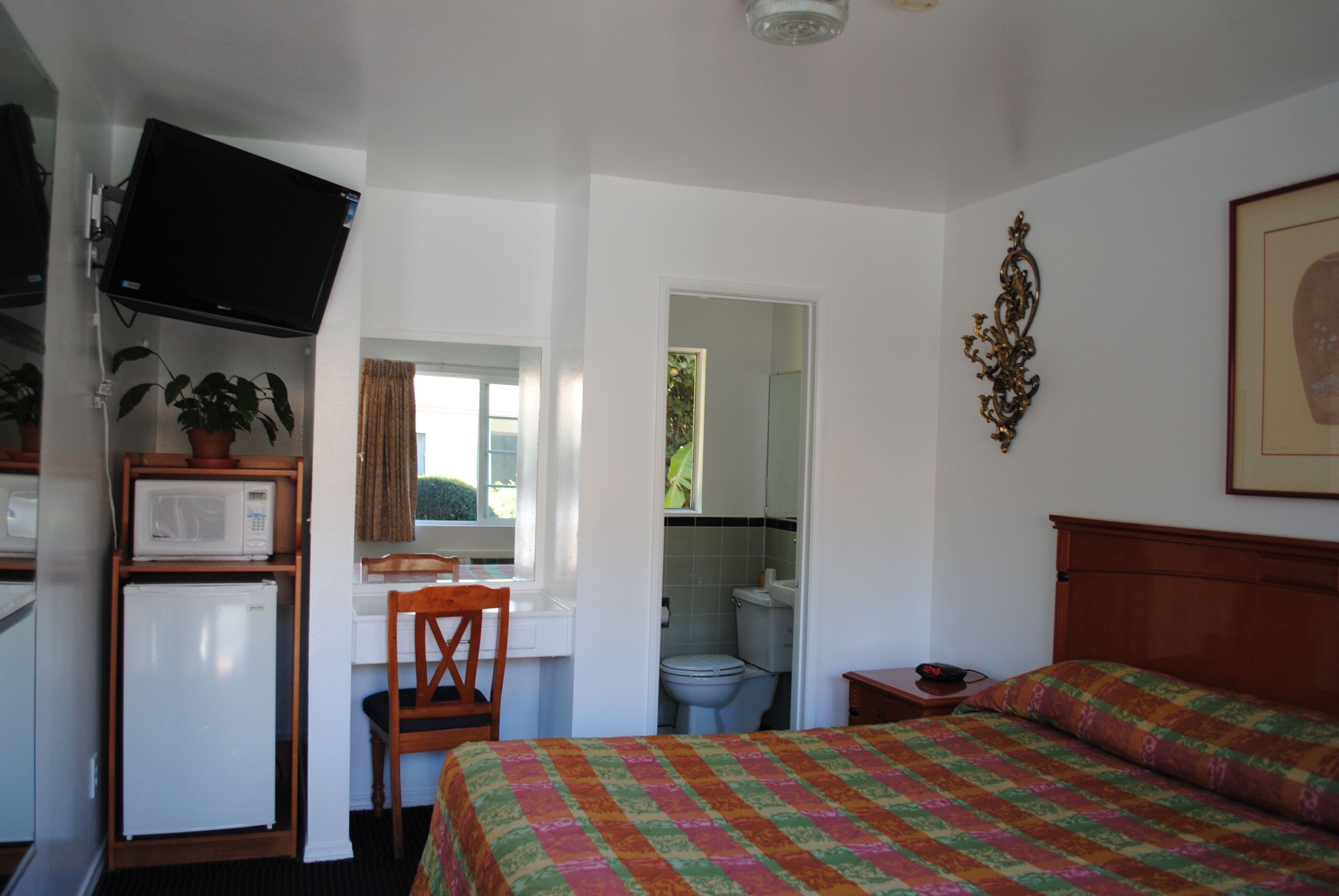 Photo - Rose Bowl Motel