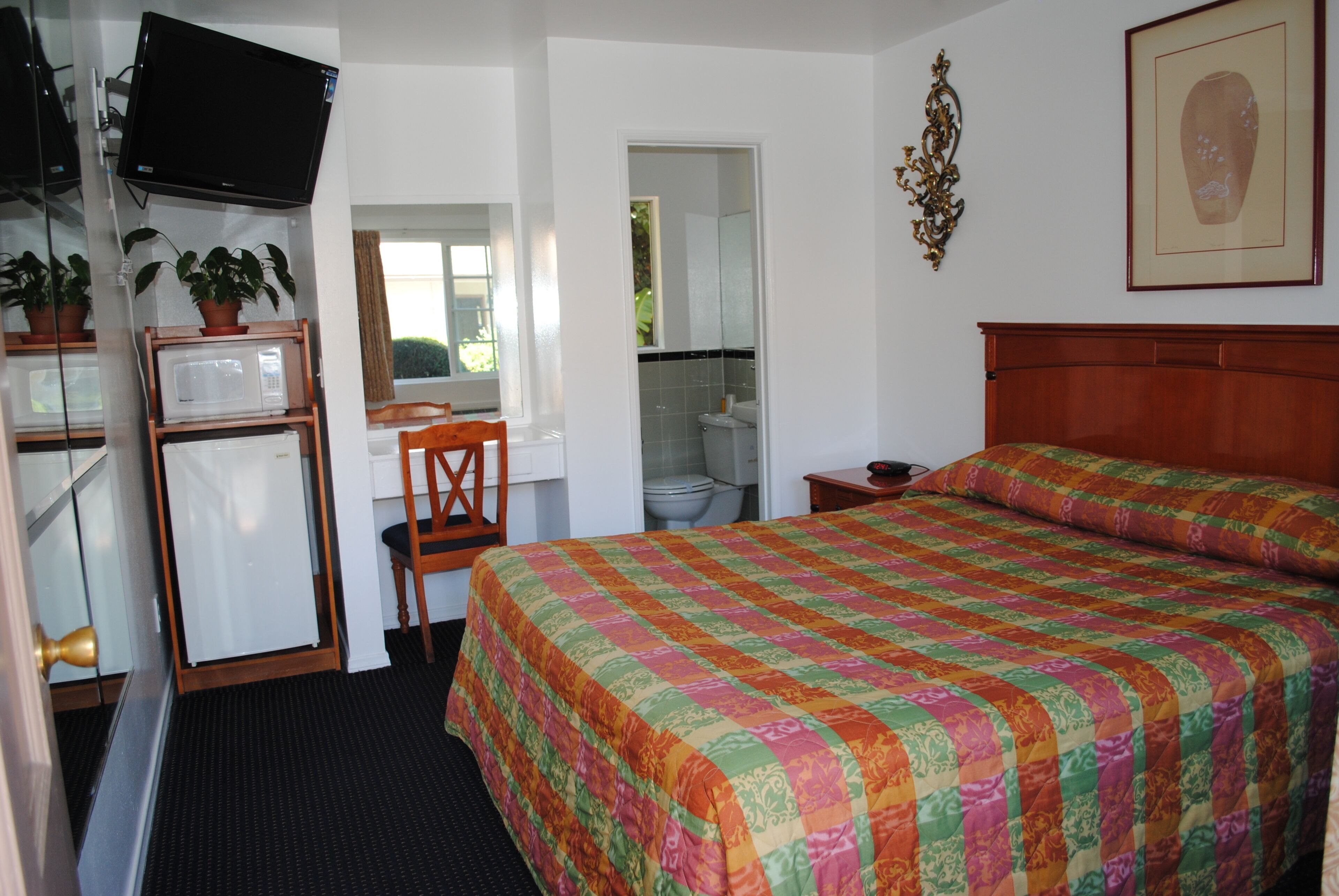 Photo - Rose Bowl Motel