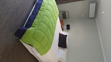 5 bedrooms, WiFi